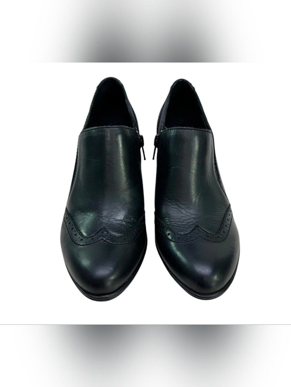 Born Chakri Black Leather Wingtip Side Zip Ankle Booties Pumps Stacked Heel Acad